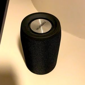 Brand New (MusiBaby) Black Speaker with charger